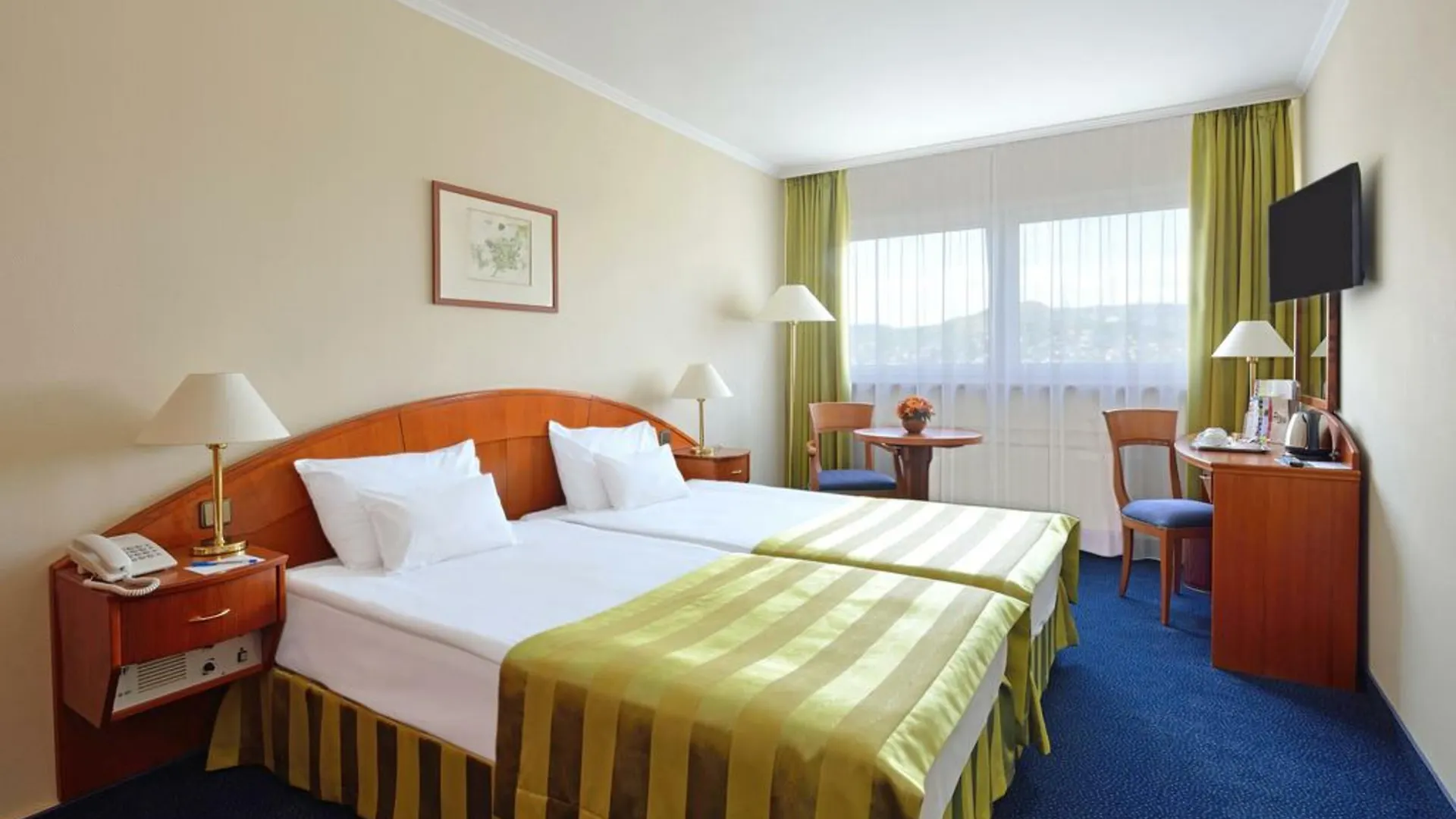Danubius Hotel Flamenco Budapest 4*,
