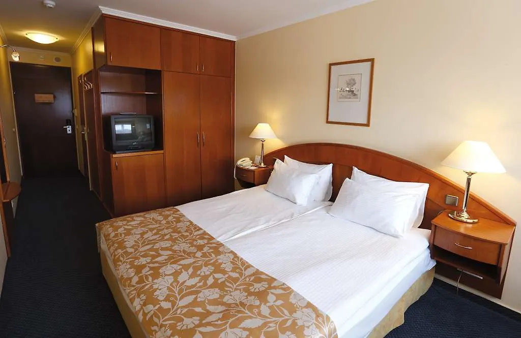 ****  Danubius Hotel Flamenco Budapest Hungary
